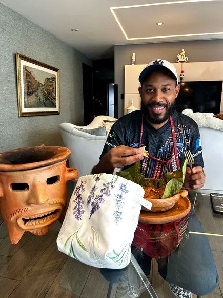 Guest enjoying traditional food